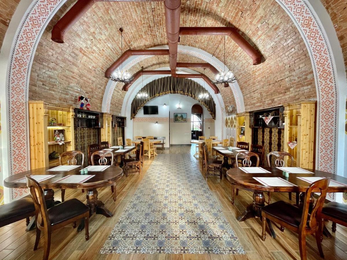 Старый Бастион Hotel Bender Exterior photo